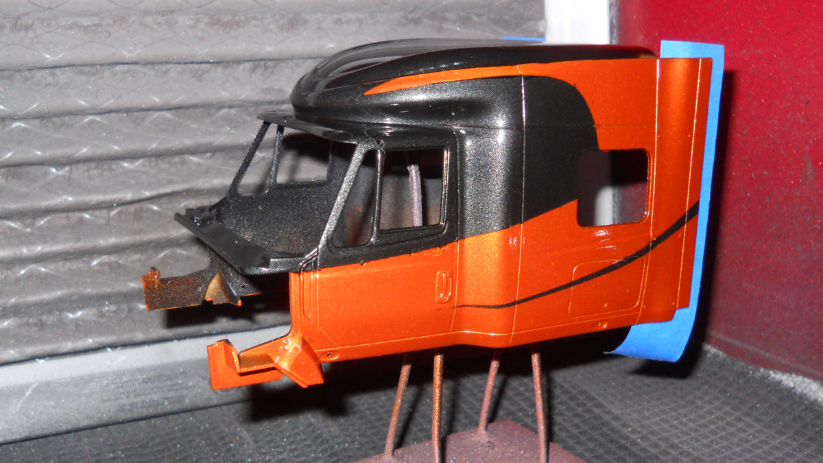 Moebius Models 1301 1/25 International Prostar Photo Feature Image 14
