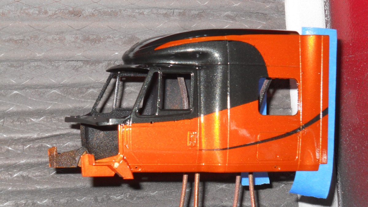 Moebius Models 1301 1/25 International Prostar Photo Feature Image 15