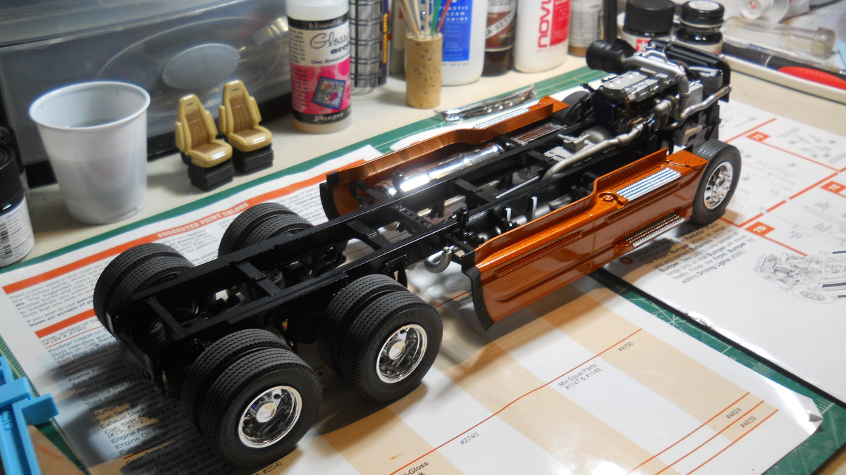 Moebius Models 1301 1/25 International Prostar Photo Feature Image 39