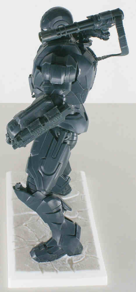 Moebius Models 932 1/8 Iron Man War Machine Build Image 04