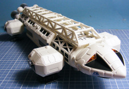 Space 1999 Eagle 1 Transporter
