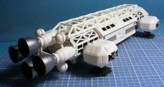 Space 1999 Eagle 1 Transporter