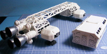 Space 1999 Eagle 1 Transporter