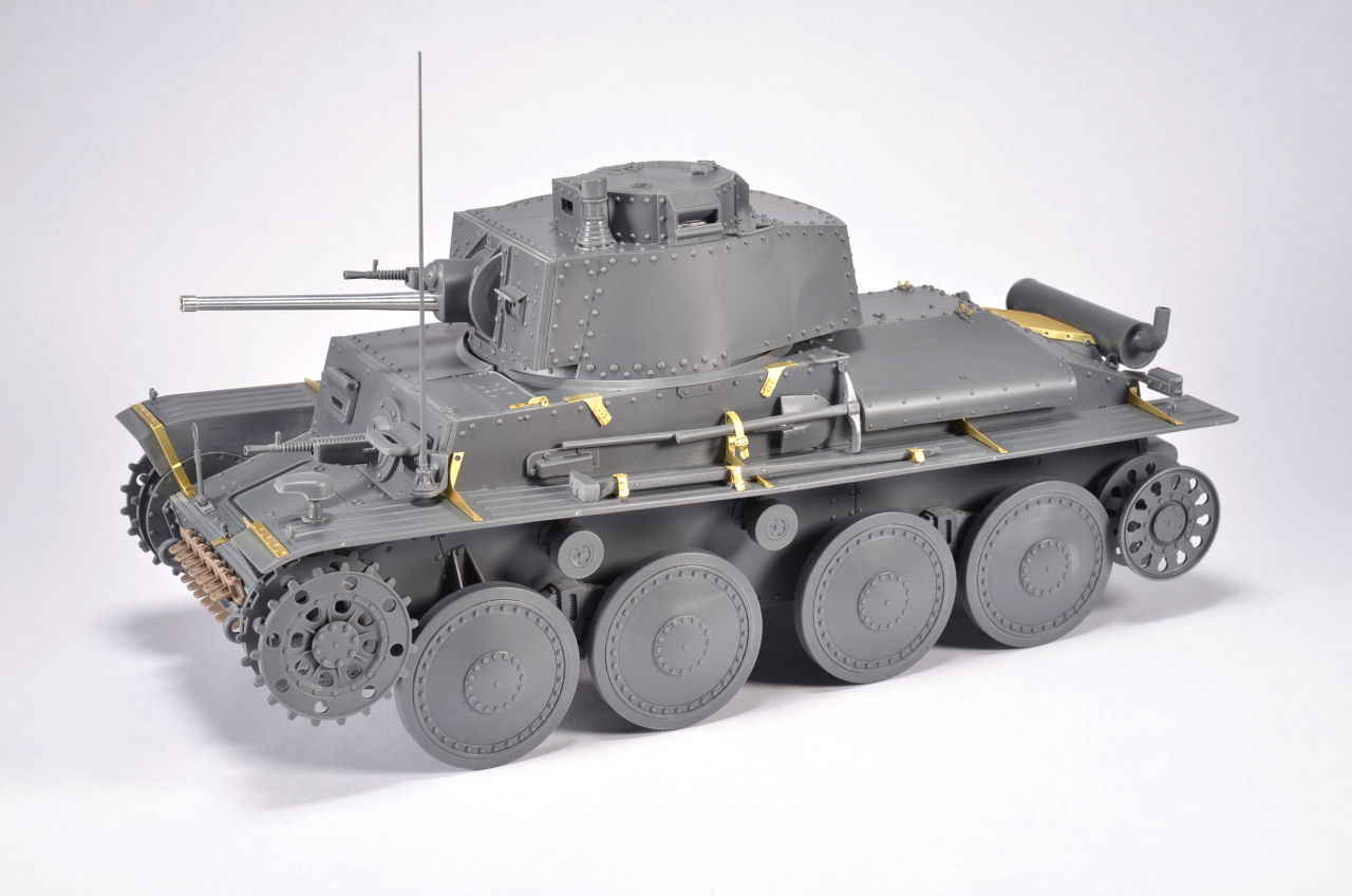 Panda-Hobby 16001 1/16 Pz.Kpfw.38(t) Ausf.E/F Build Review Image 12