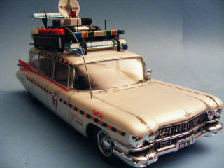 Ghostbusters Ecto-1