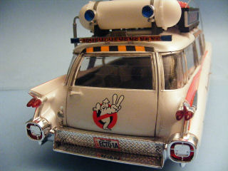 Ghostbusters Ecto-1