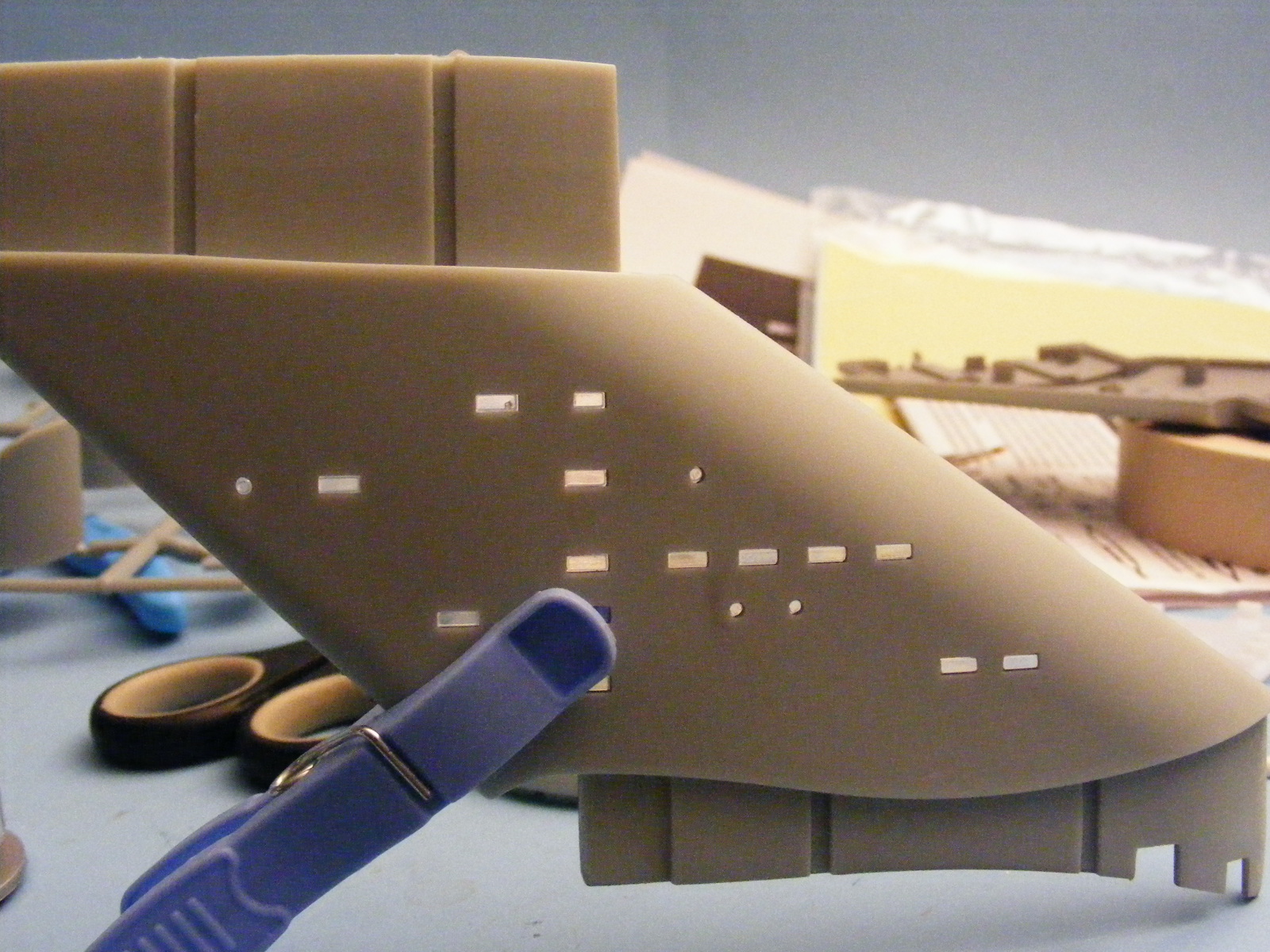 Polar Lights 1/350 USS Enterprise NCC-1701 Photo Feature Image 011