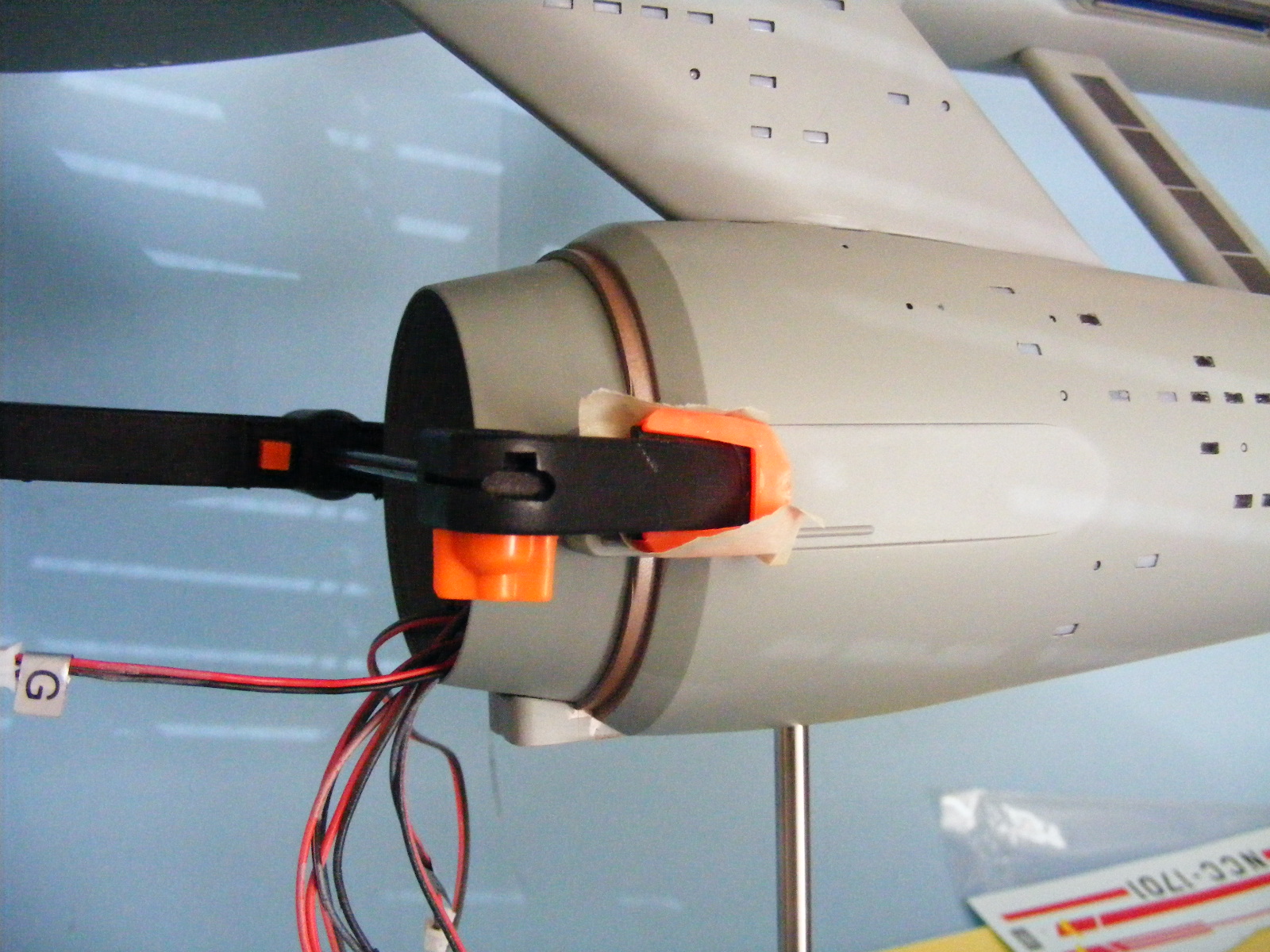 Polar Lights 1/350 USS Enterprise NCC-1701 Photo Feature Image 041