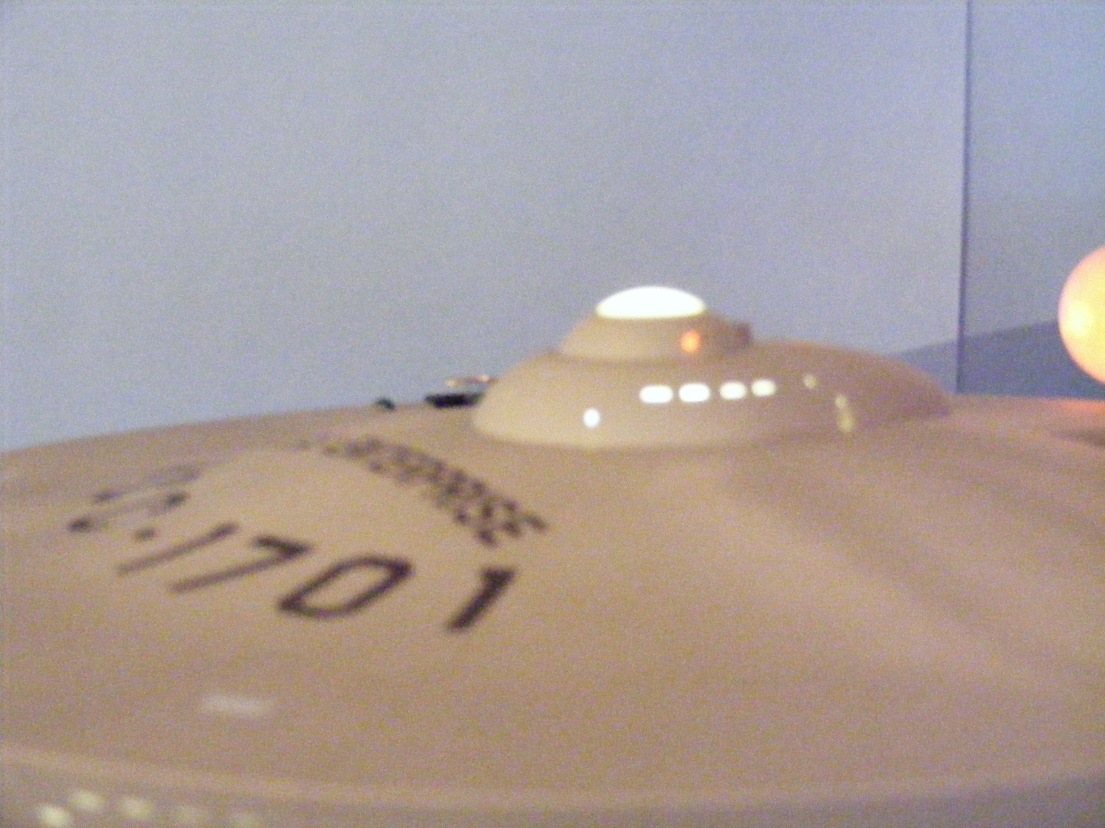 Polar Lights 1/350 USS Enterprise NCC-1701 Photo Feature Image 060
