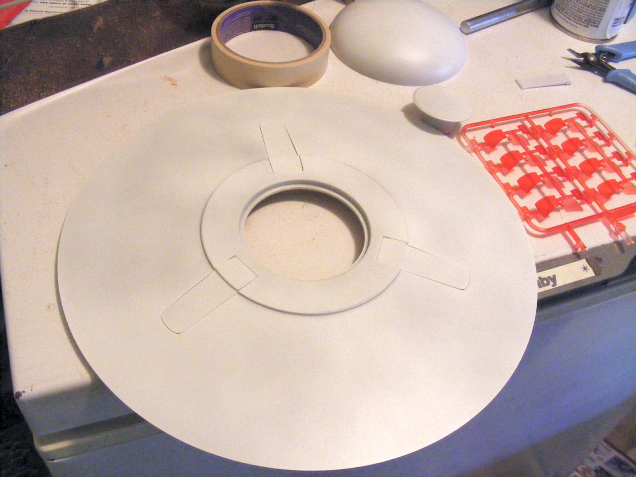 Polar Lights 0895 1/144 C-57D Space Cruiser Forbidden Planet Build Review Image 02