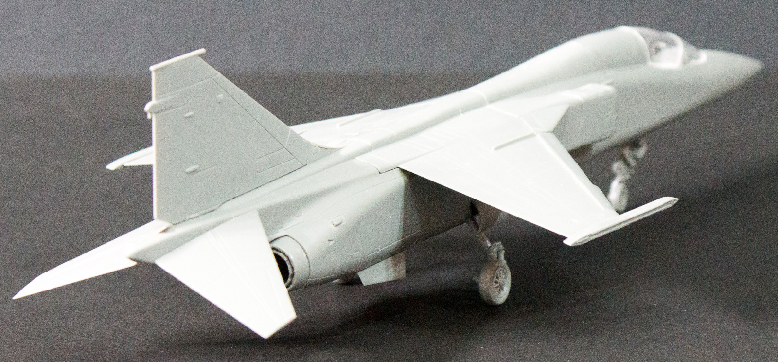 Platz AC9 1/72 F-1 JASDF Build Review Image 03