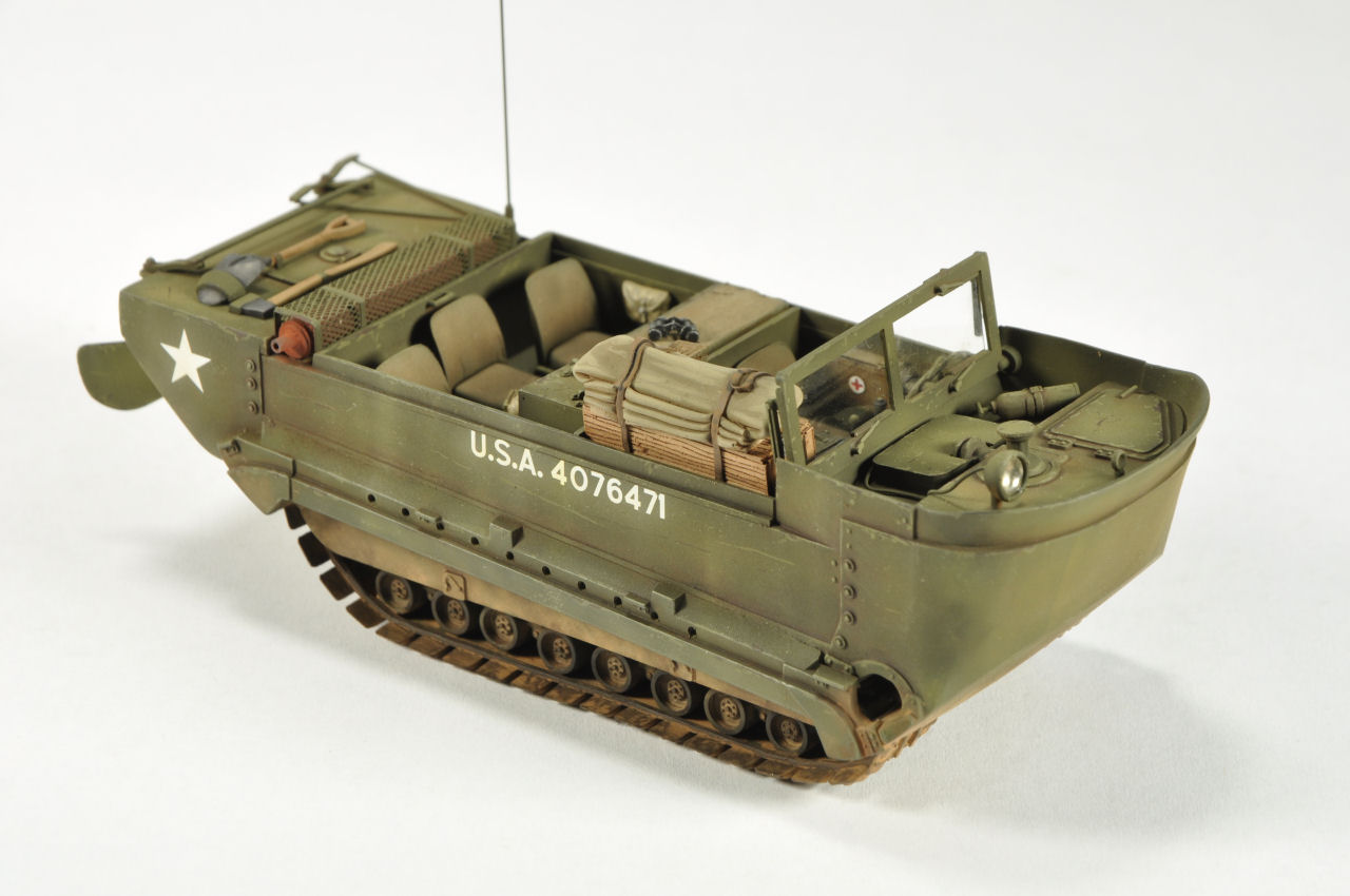 Monogram 0024 1/35 M29 Amphibious Weasel Photo Feature Image