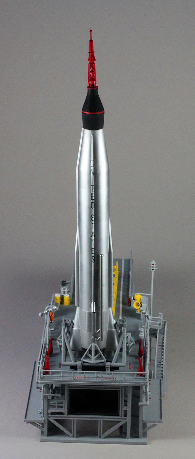 Revell 1/110 'Everything is Go' Atlas Booster with Mercury Capsule Build Review Image