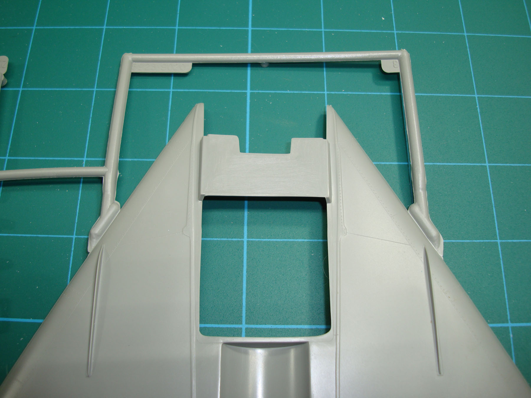 Monogram 1/48 F-102A Delta Dagger Build Review Image