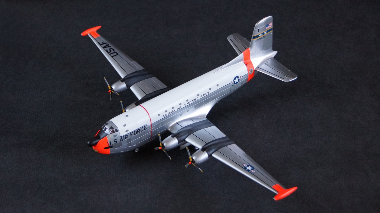 Roden 0311 1/144 C-124C Globemaster II Build Review Image 13