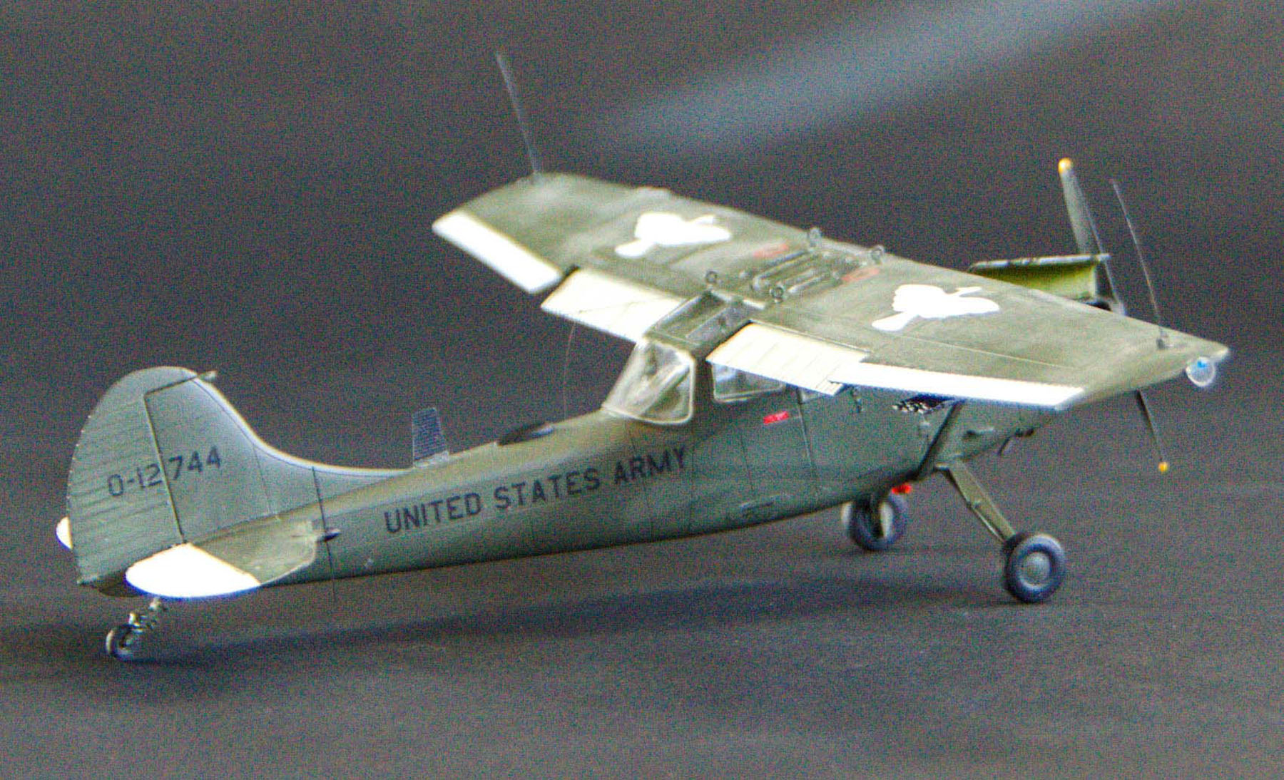 Roden 0409 1/48 O-1 Bird Dog Build Review Image