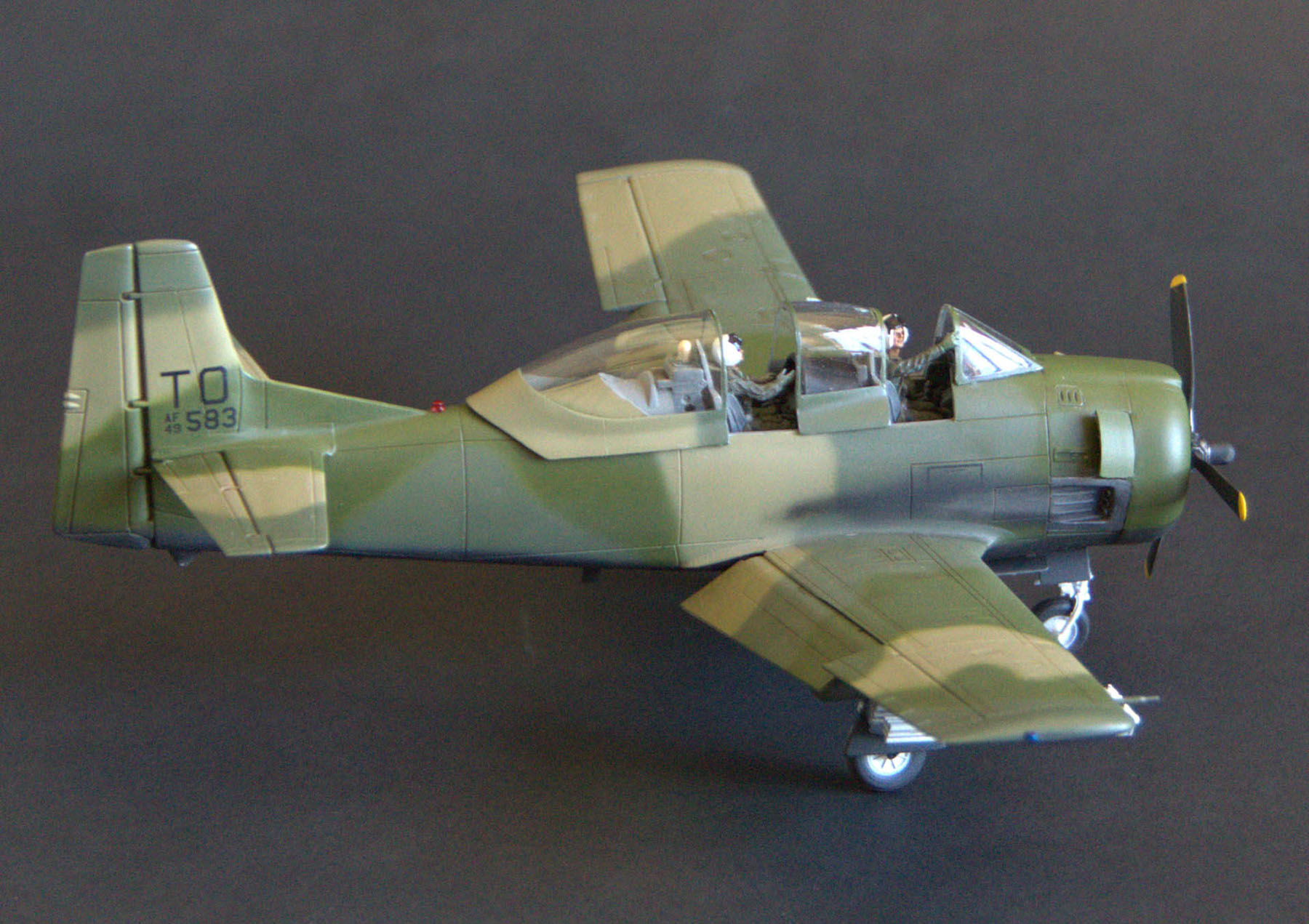 Roden 0450 1/48 T-28D Trojan Build Review Image