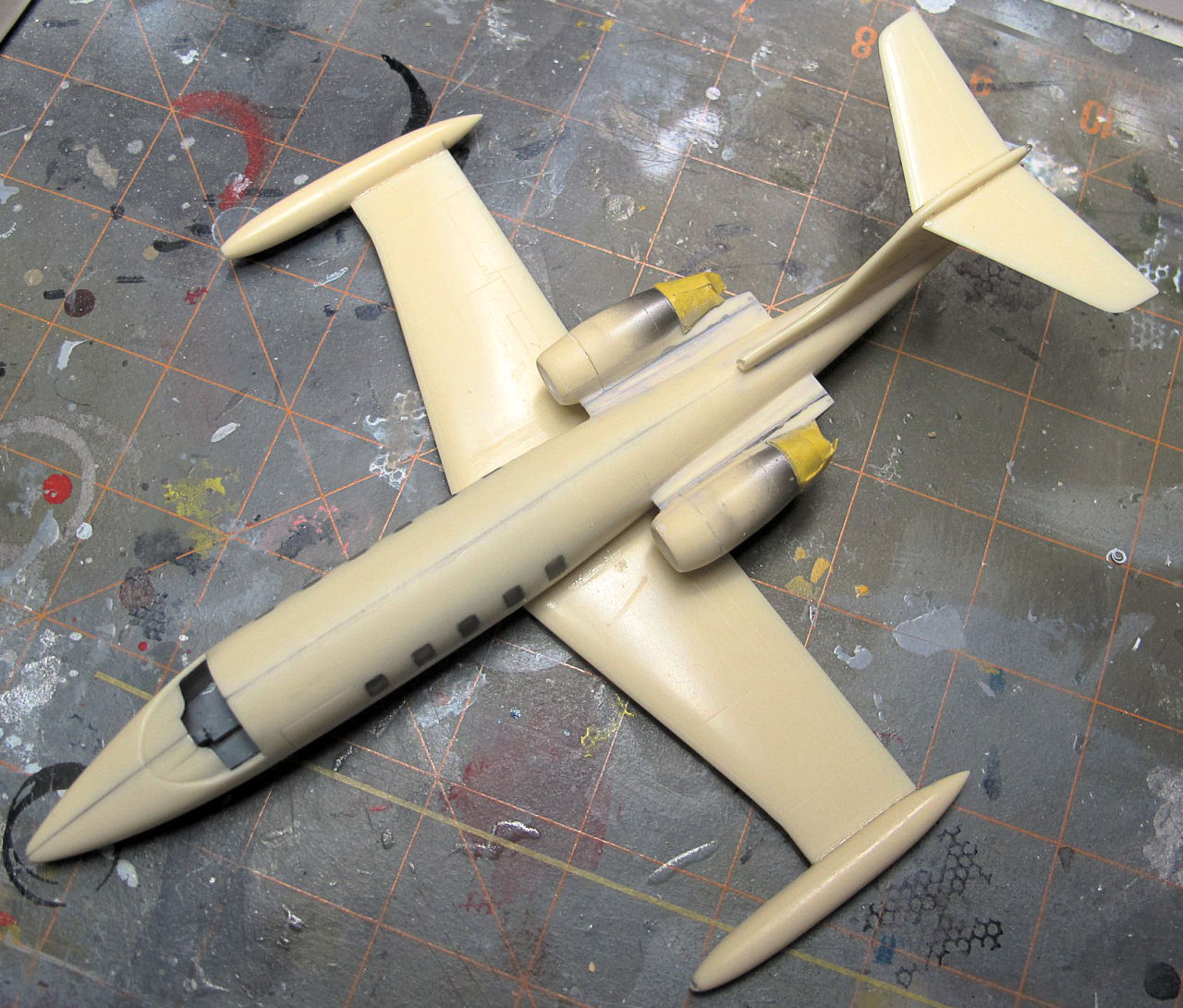 RVHP 72200 1/72 C-21A Learjet Model 35 USAF Build Review Image 01