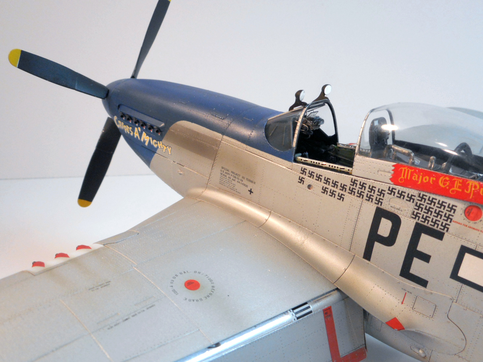 Tamiya 60322b 1/32 P-51D Mustang Build Review Image