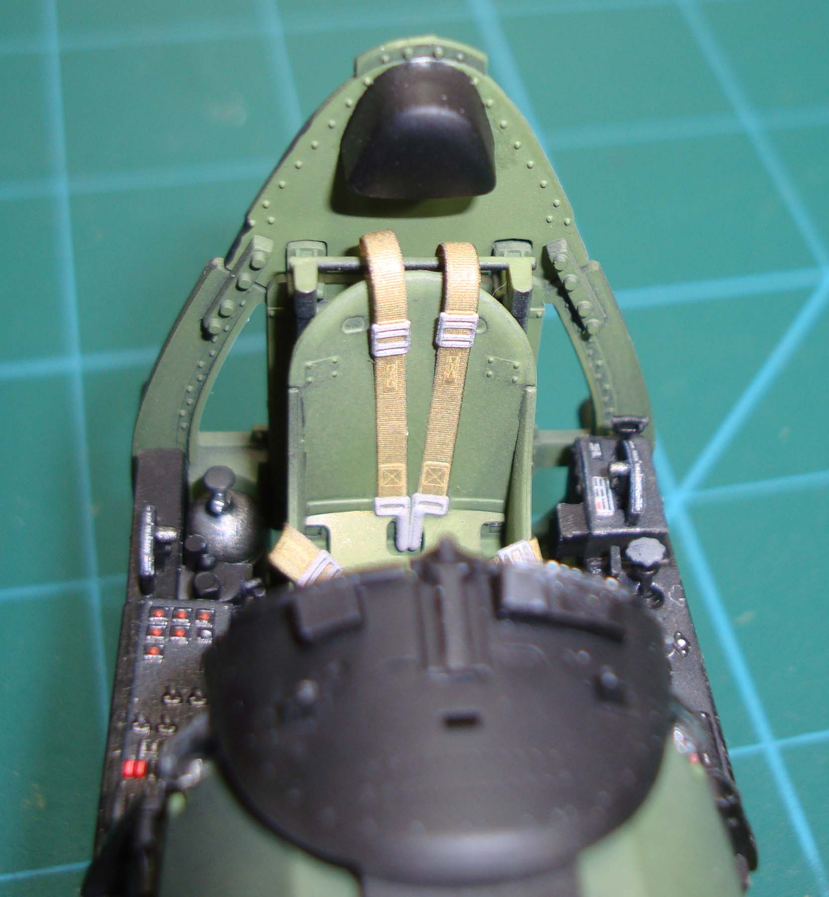 Tamiya 60325 1/32 F4U-1A Corsair Build Review Image