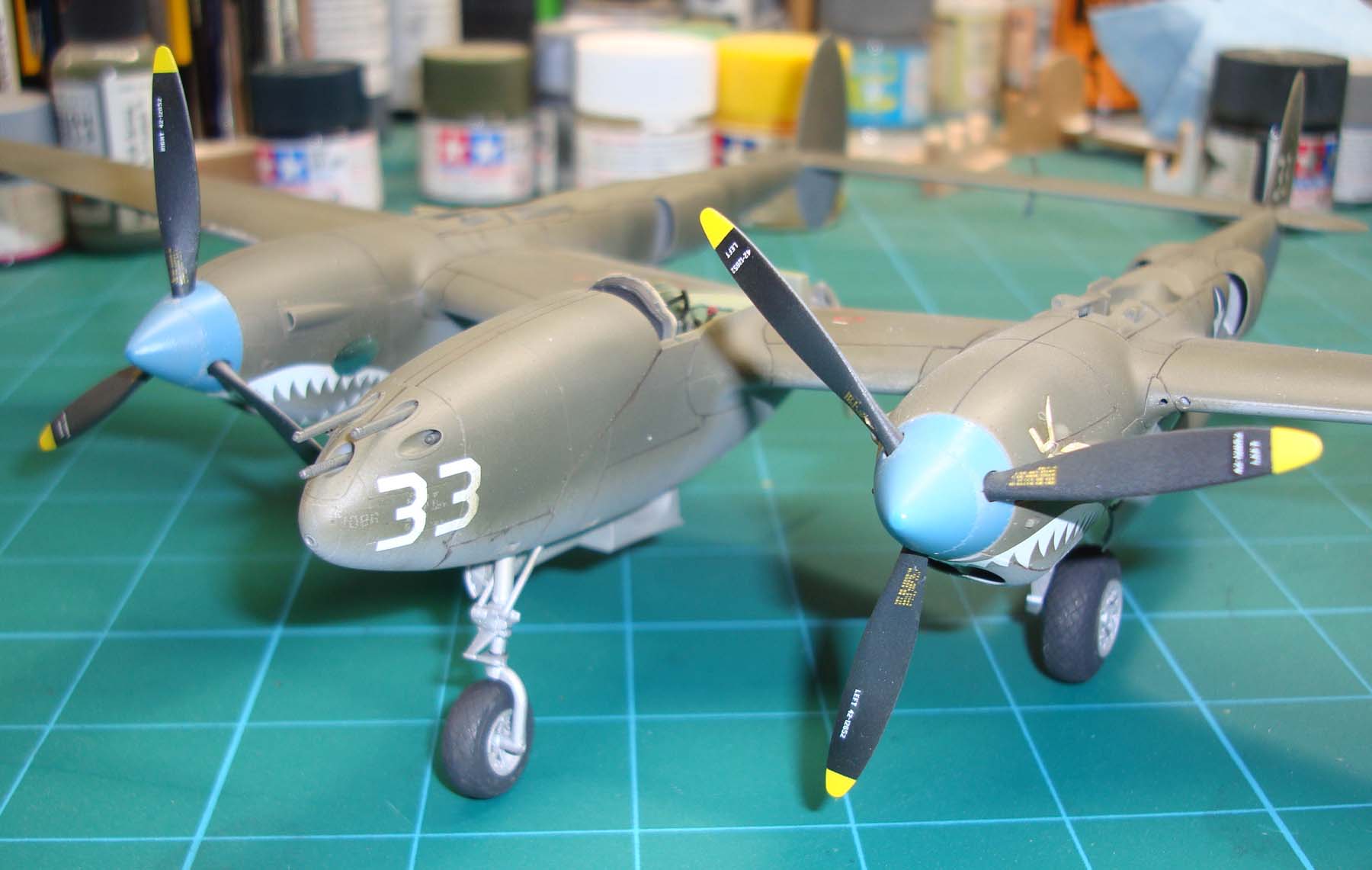 Tamiya 61120 1/48 P-38F Lightning Build Review Image
