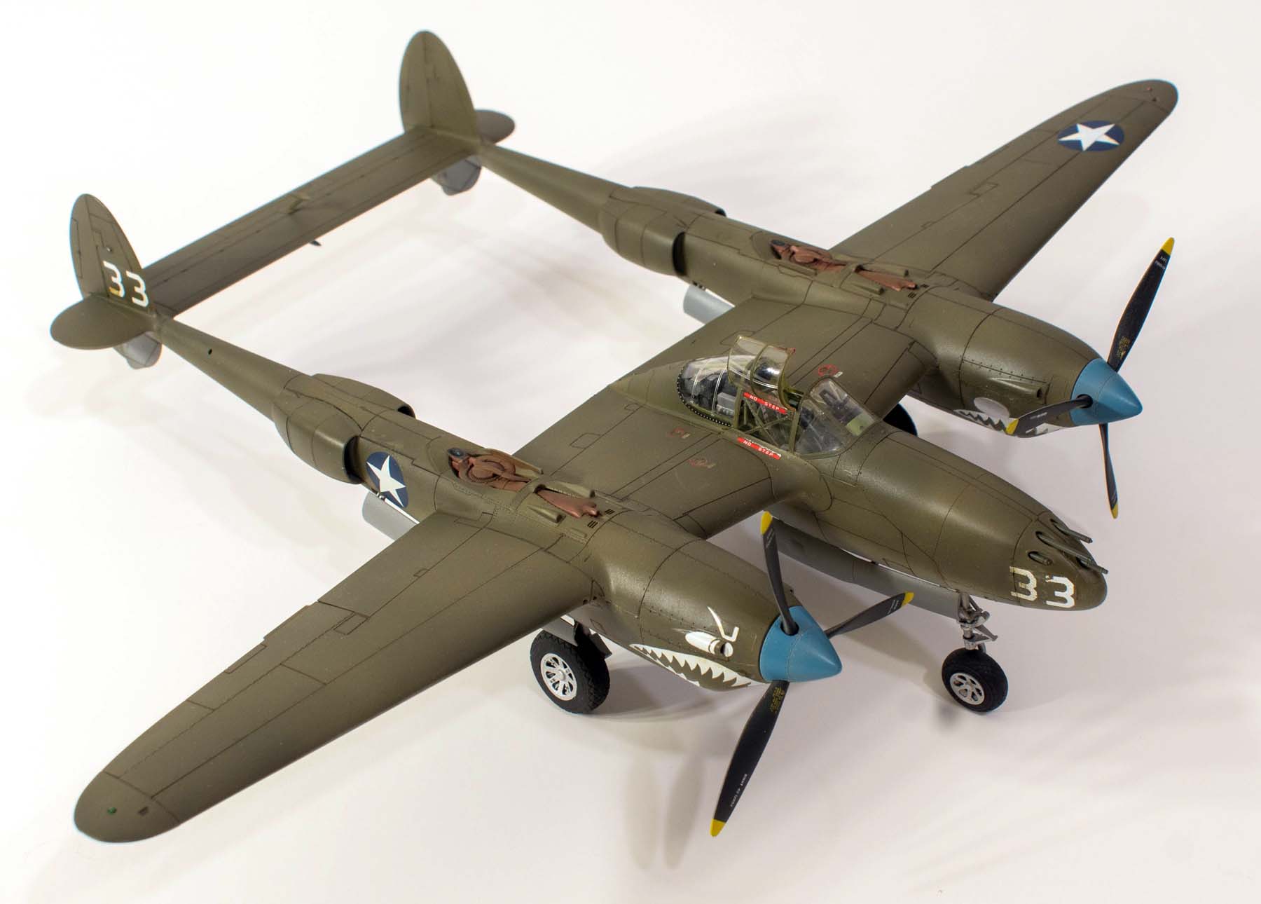 Tamiya 61120 1/48 P-38F Lightning Build Review Image