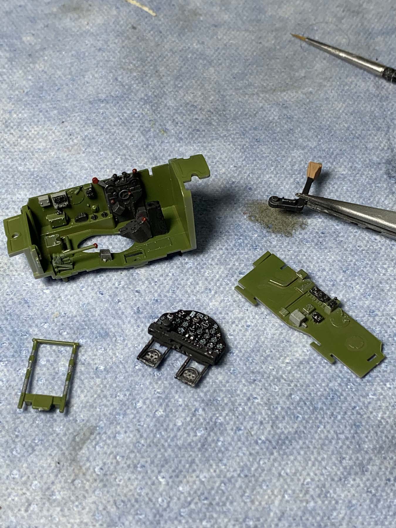 Tamiya 61120 1/48 P-38F Lightning Build Review Image
