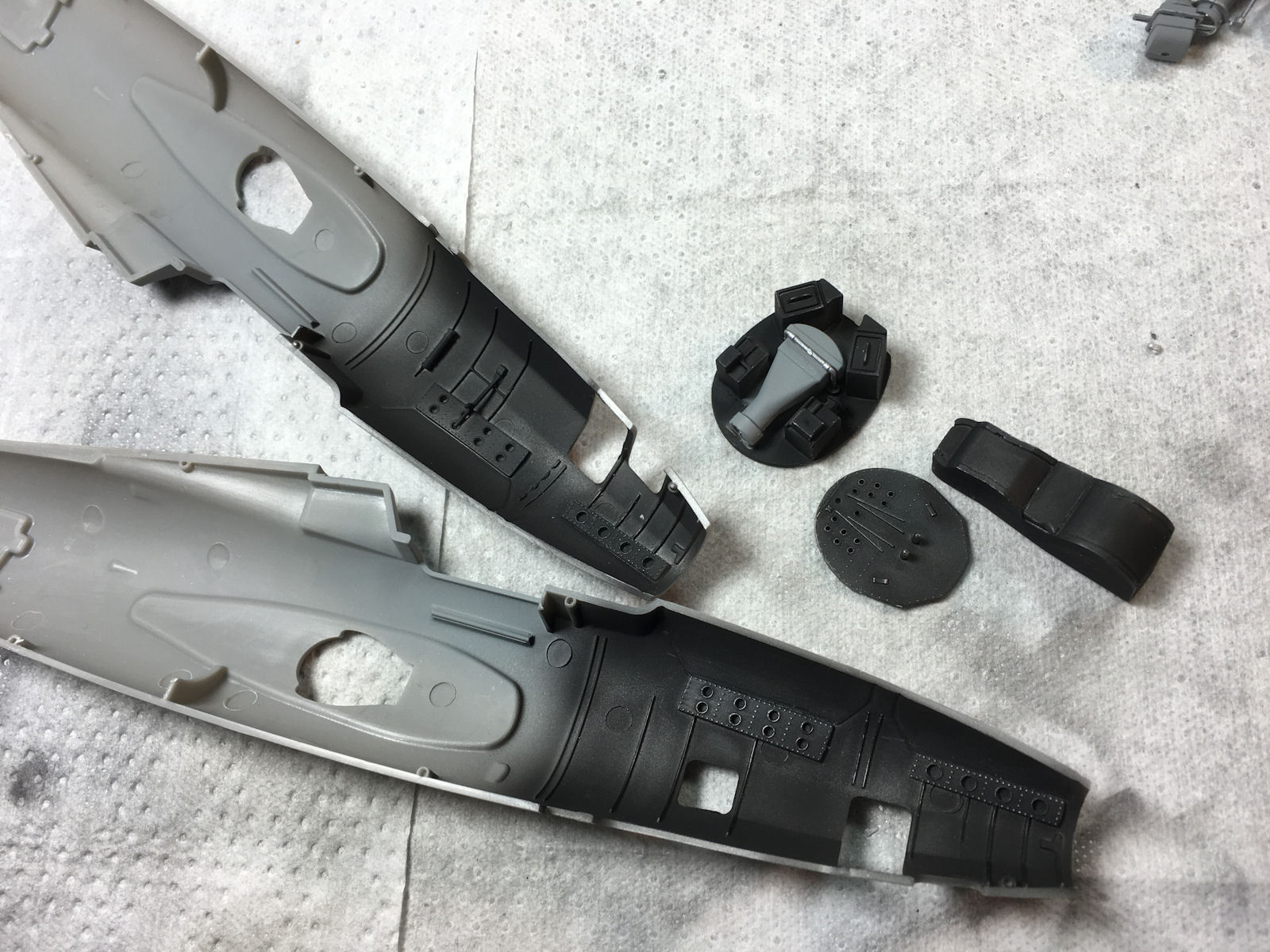 Tanmodel 2201 1/48 RF-84F Thunderflash Build Review Image