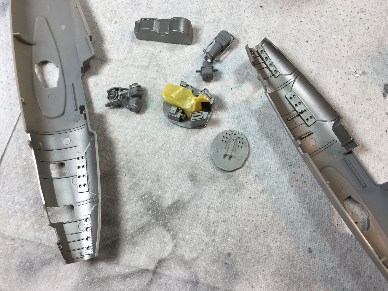 Tanmodel 2201 1/48 RF-84F Thunderflash Build Review Image