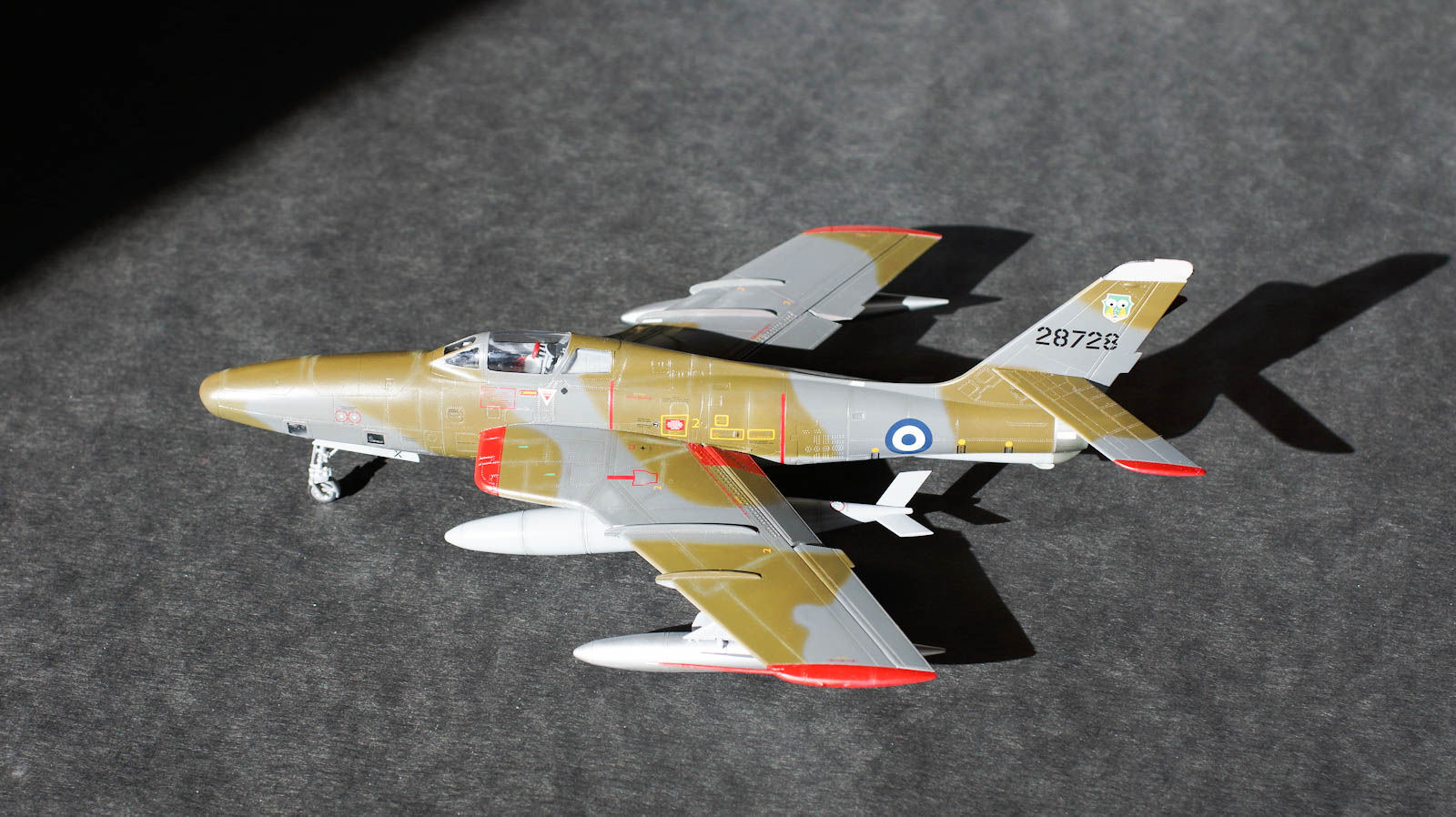 Tanmodel 2201 1/48 RF-84F Thunderflash Build Review Image