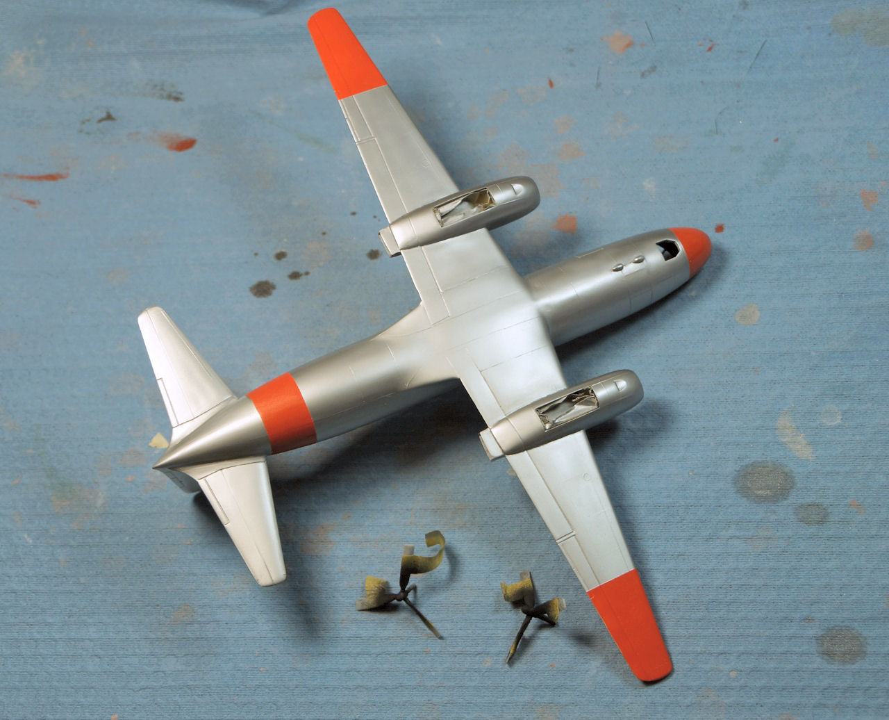 Testors/Hawk 1/126 C-131 Samaritan Build Review Image 12