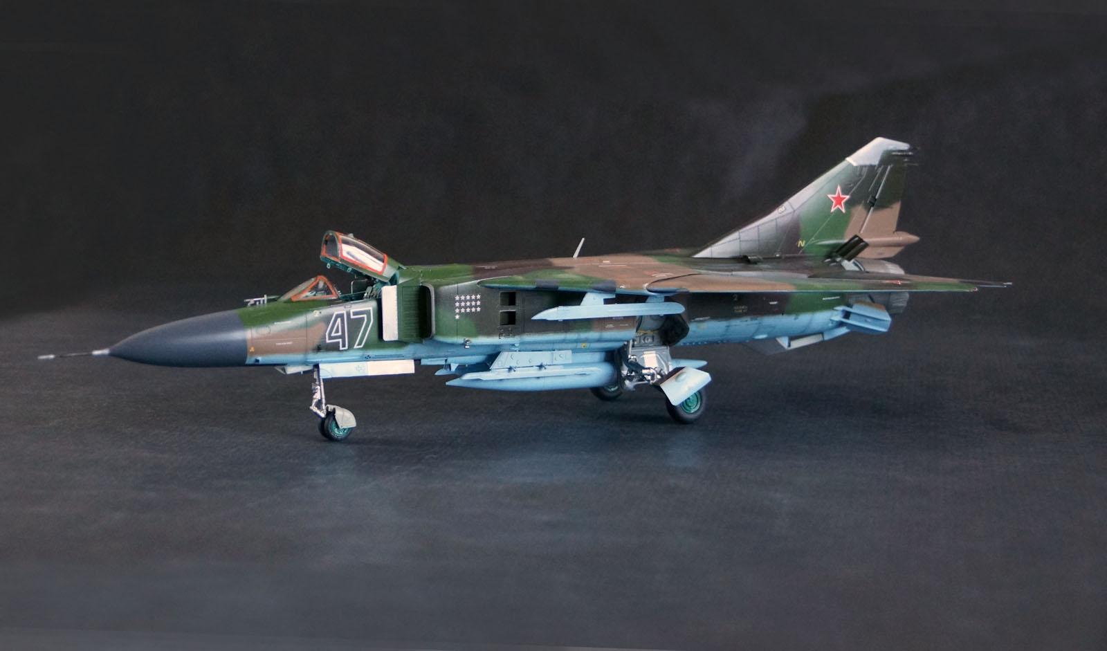 Trumpeter 1/48 MiG-23ML Flogger G Build Image