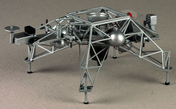 Lunar Landing Research Vehicle (LLRV)