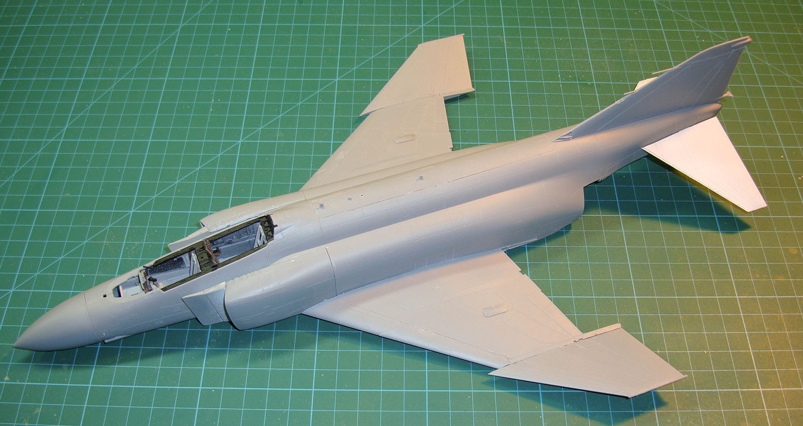 Zoukei-Mura 48004 1/48 F-4J Phantom II Build Image 19