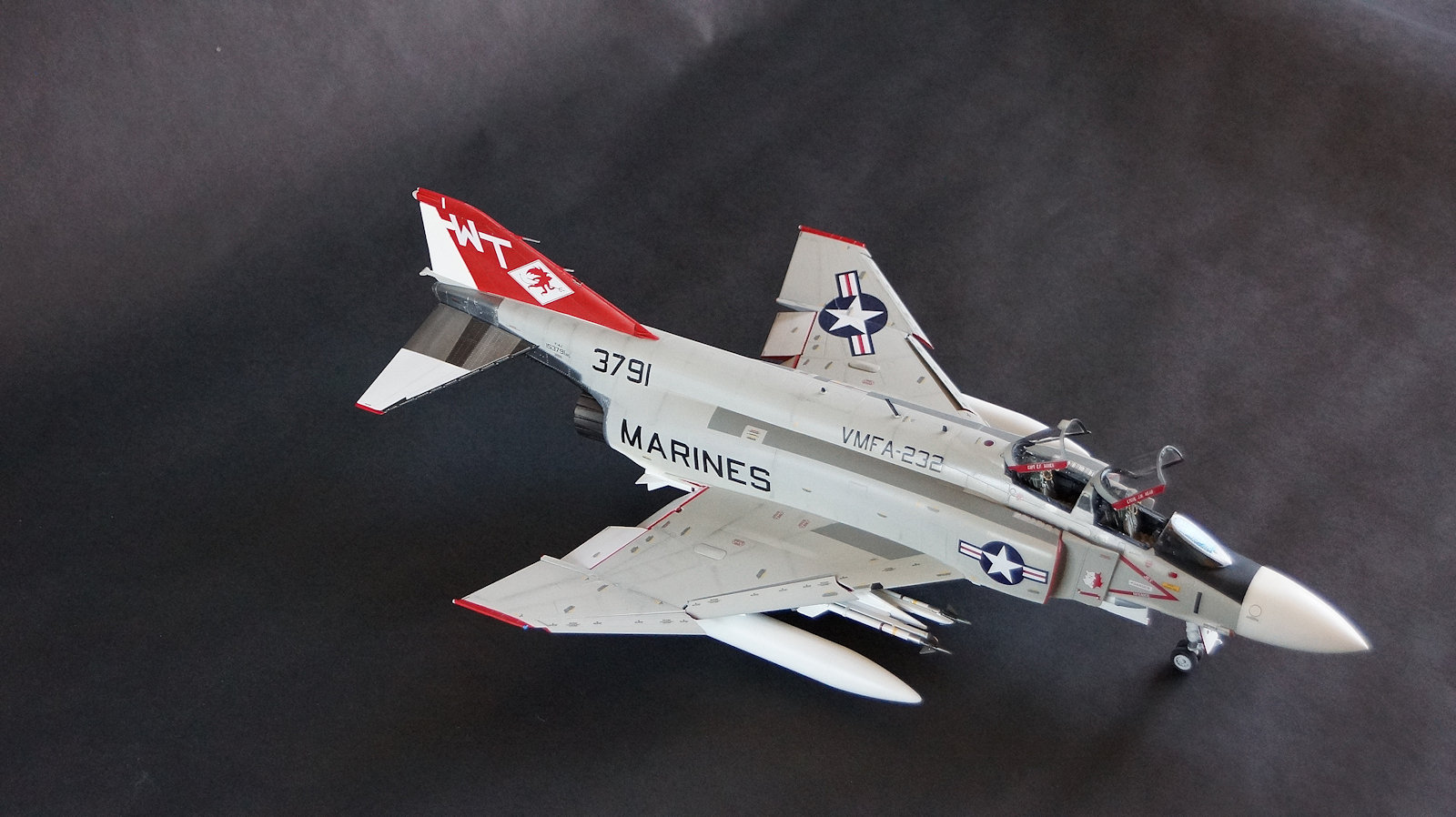 Zoukei-Mura 48008 1/48 F-4J Phantom II Build Image 24