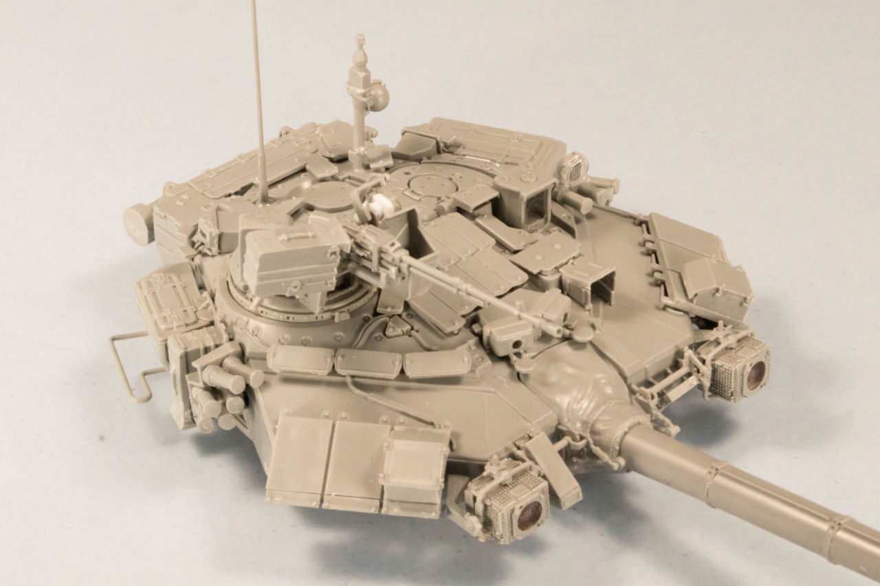 Zvezda 1/35 T-90 Main Battle Tank Build Review Image