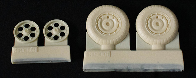 Fw 190A-1 thru 5 Ribbed Tread Main Wheels