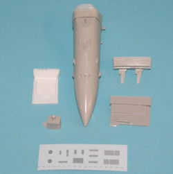 F/A-18D Late Lot Nose and IFF Antennas