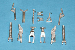 Su-7/Su-17/Su-22 Fitter Landing Gear