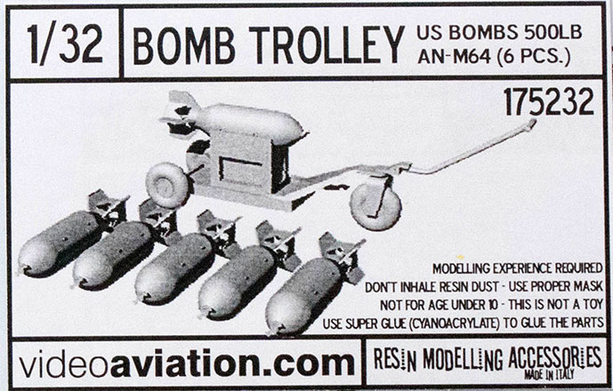 Bomb Trolley w/AN-M64 500lb Bombs