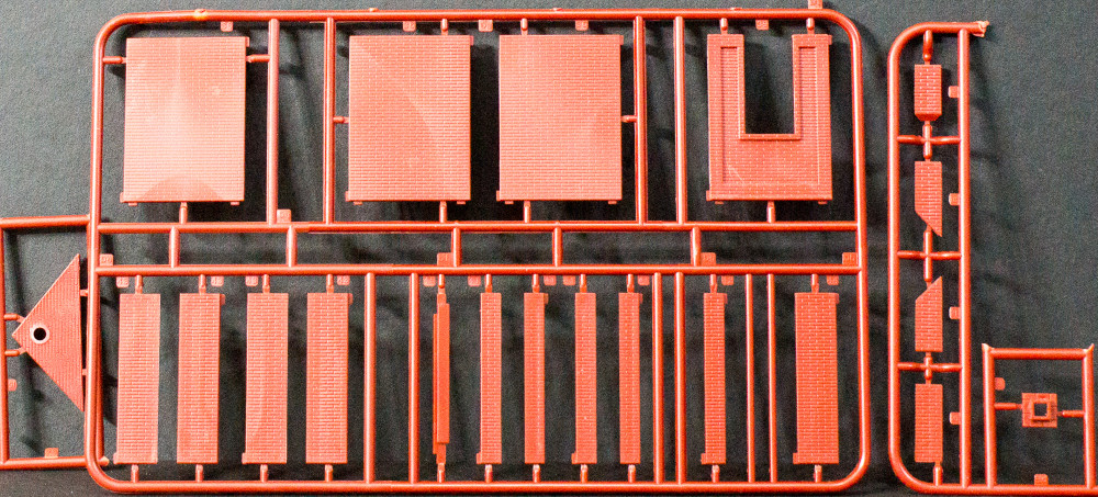 MiniArt 72032 1/72 Fire Station Kit First Look Image 01