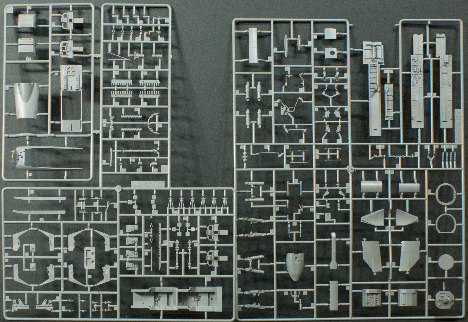 Academy 12118 1/32 F/A-18D Hornet USMC Parts Image 04