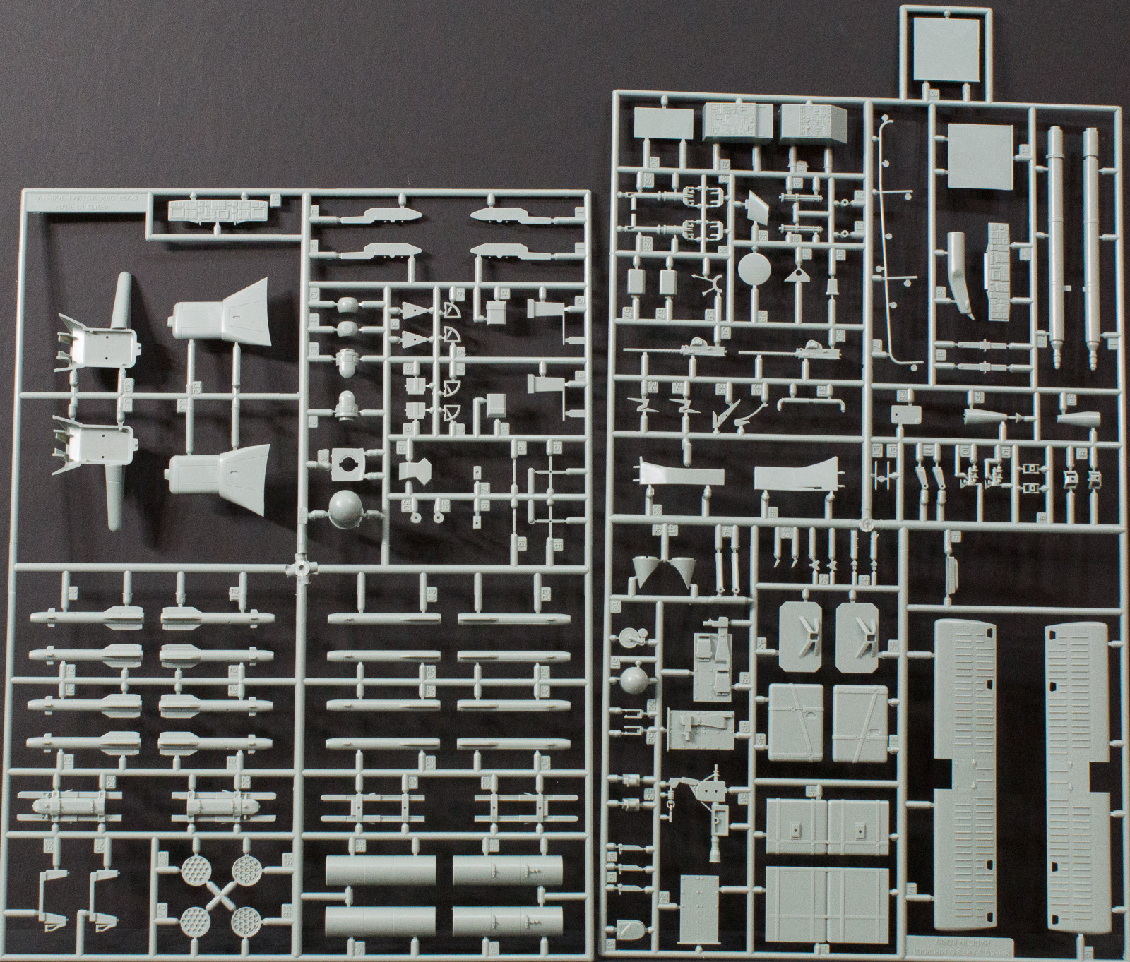 MRC/Academy 12120 1/35 MH-60S Seahawk Parts Image 04