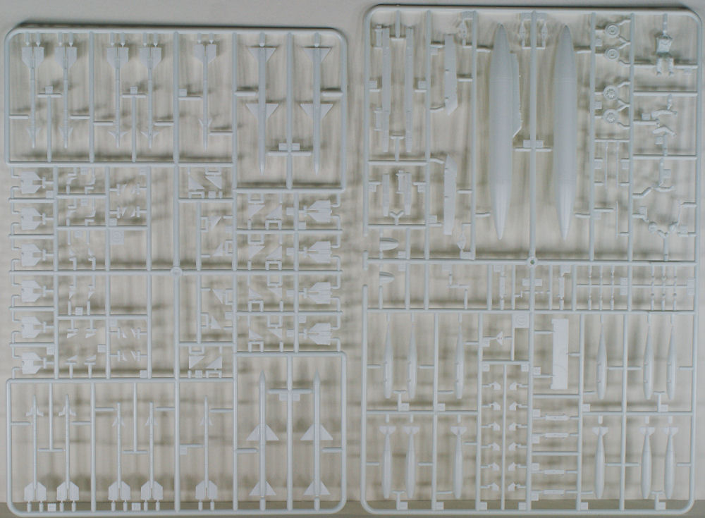 Academy 12232 1/48 F-4B Phantom II VF-111 Sundowners Parts Image 09