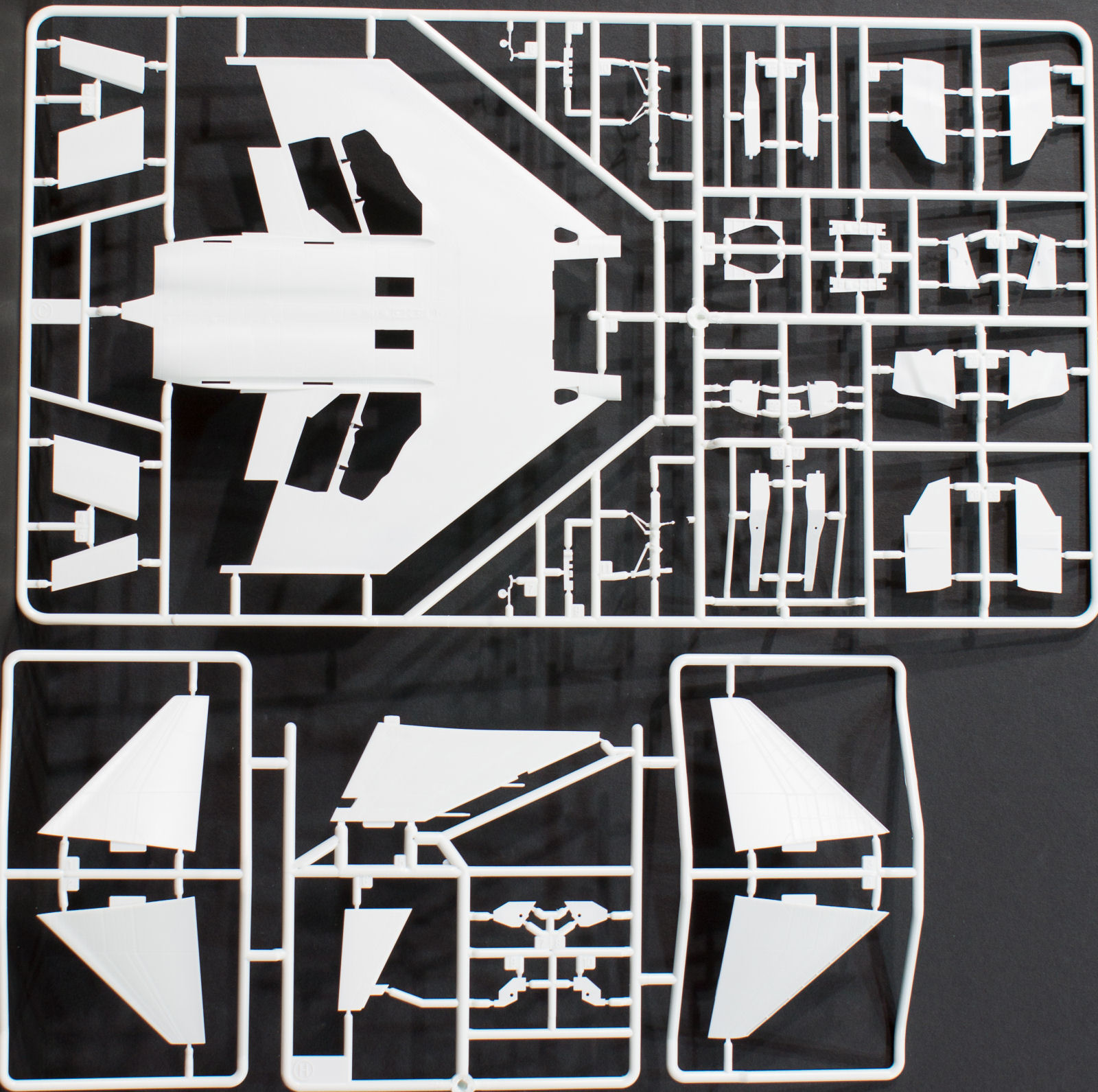Academy 12294 1/48 F-4C Phantom II 'Vietnam War' Parts Image 03