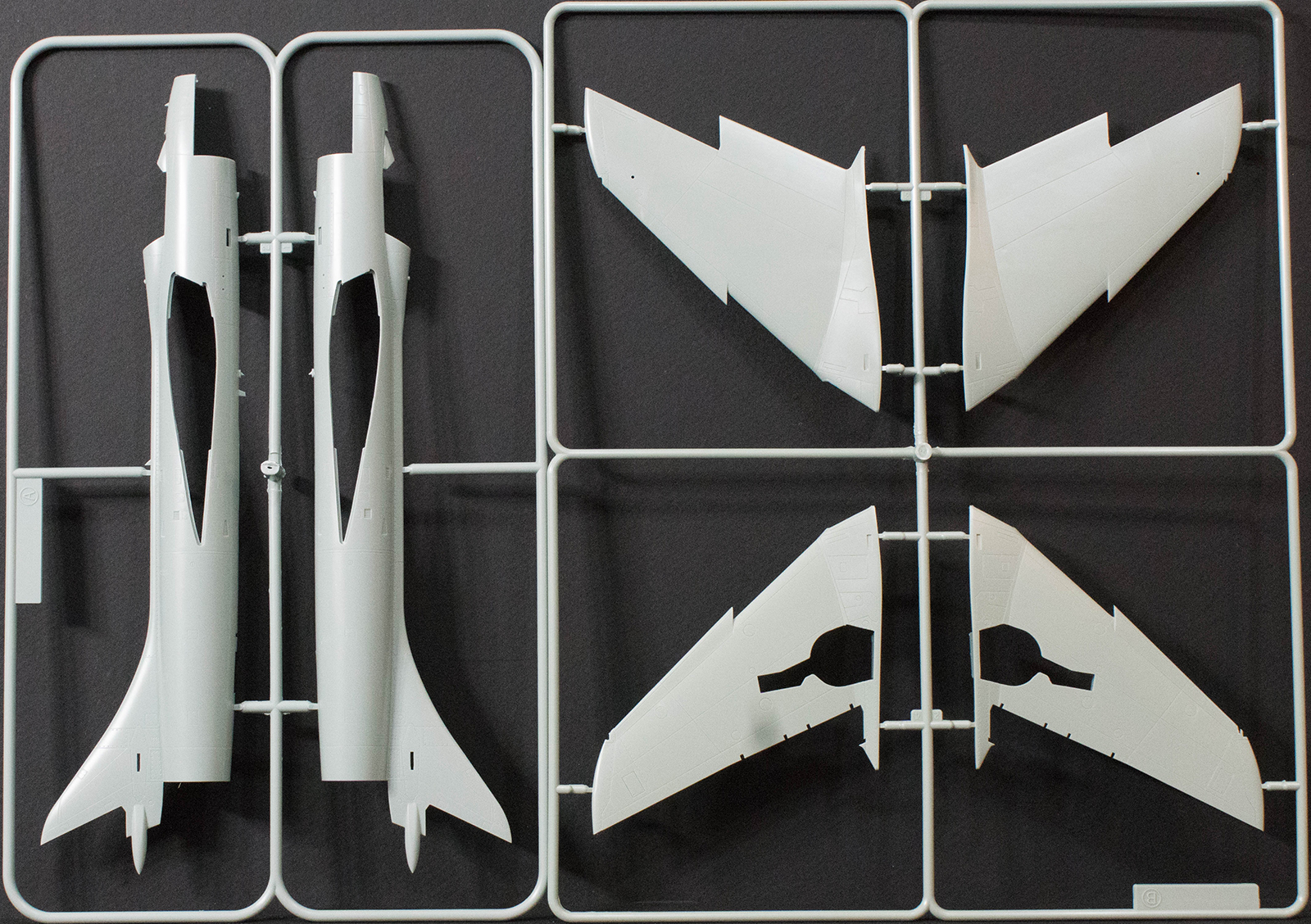 Academy 12312 1/48 Hunter F.6/FGA.9 Parts Image 01