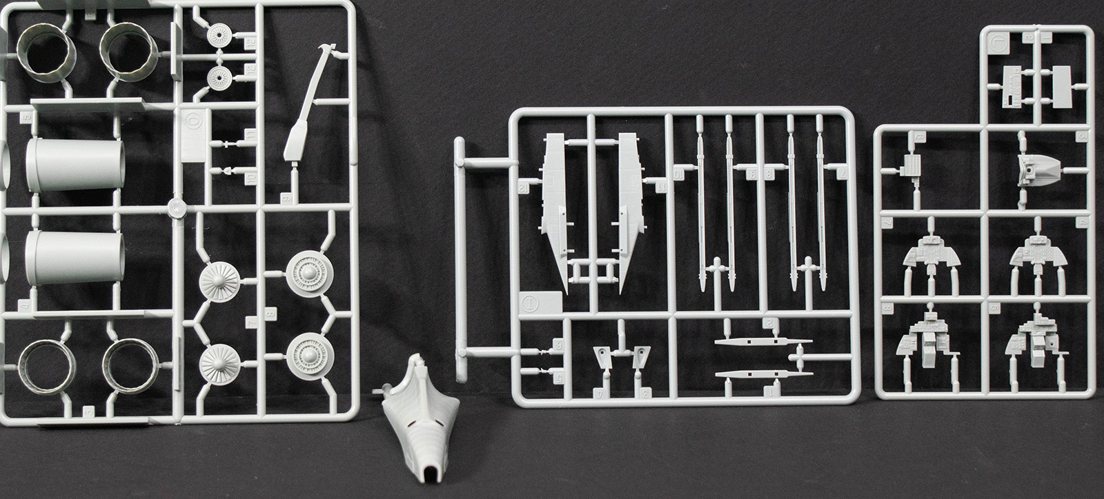 Academy 12323 1/48 F-4J Phantom II 'VF-102 Diamondbacks' Parts Image 05