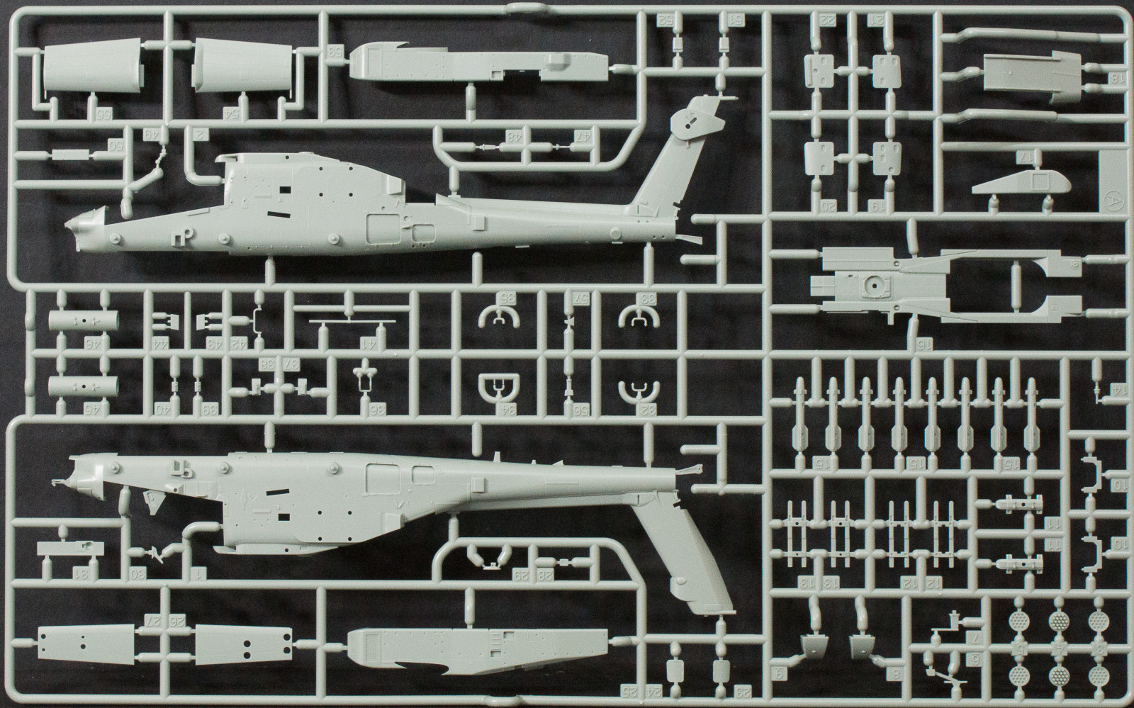 Academy 12514 1/72 AH-64D Block II (Early) Longbow Apache Parts Image 01