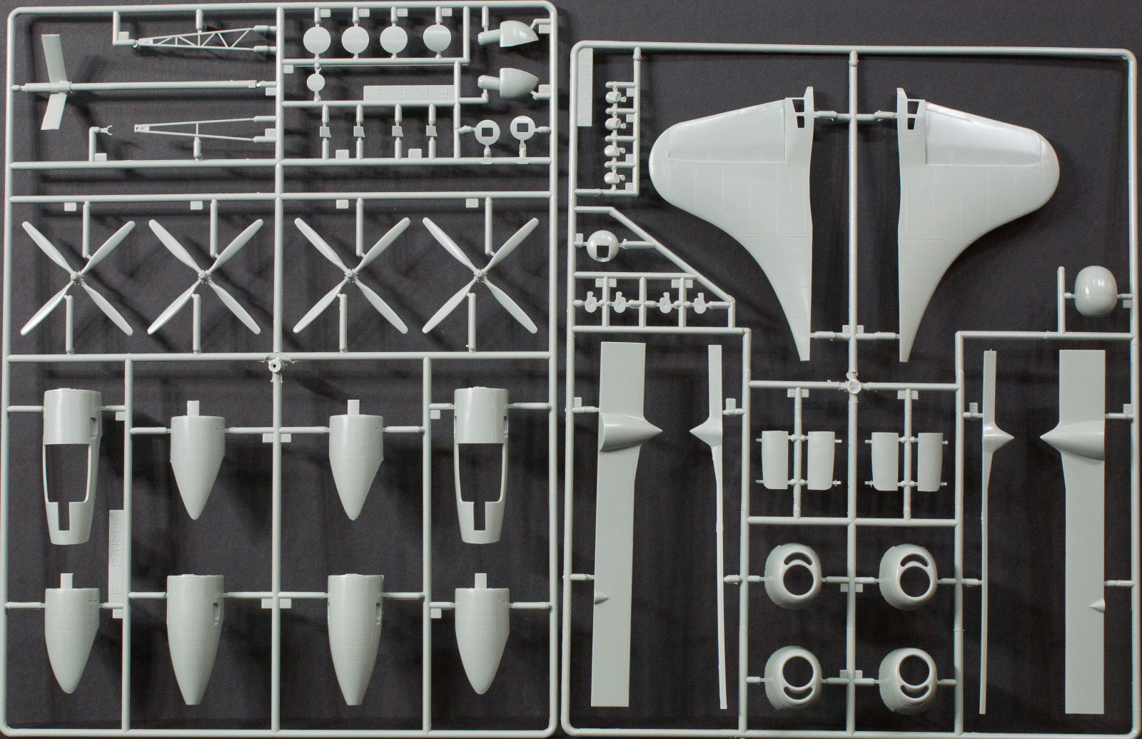 MRC/Academy 12517 1/72 B-29 Superfortress Parts Image 02