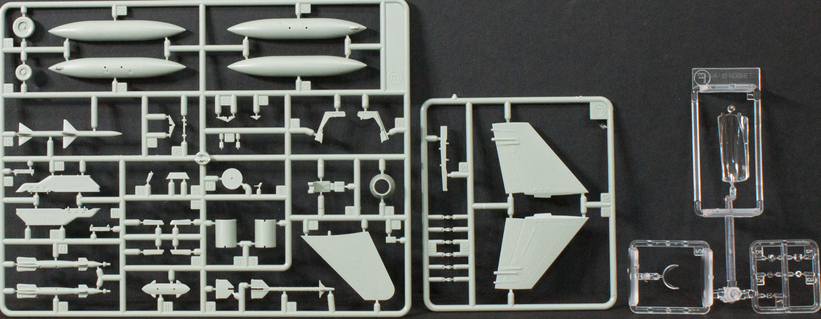 MRC/Academy 12520 1/72 F/A-18A+ Hornet Parts Image 03
